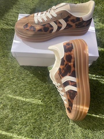 Baskets Léopard à semelles compensées - Style et Confort