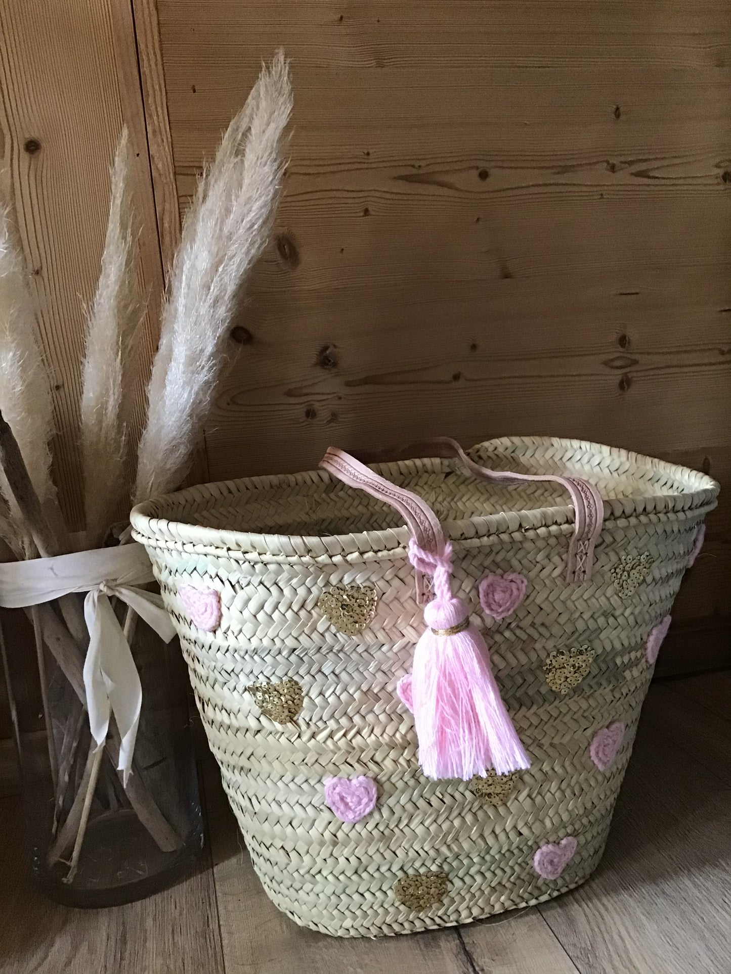 Panier à motif Cœur en Laine et Sequins - Chic et Original